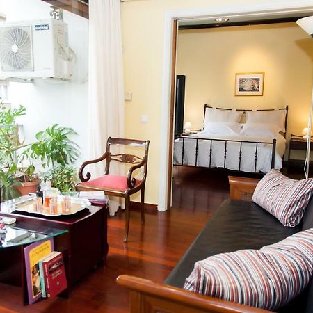 Stephany Apartment Athena Bagian luar foto
